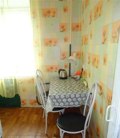 Лот: 3705752. Фото: 1. Сдам 1-комнатную квартиру посуточно... Квартиры, студии