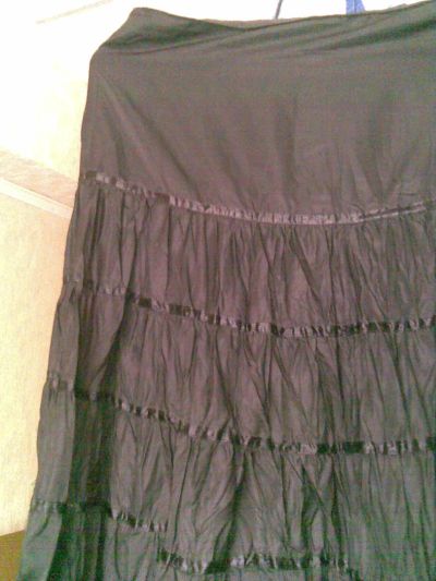 Лот: 5519281. Фото: 1. Длинная черная юбка ярусами, ткань... Юбки