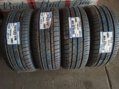 Лот: 15997144. Фото: 1. 215/45/17 91W Toyo Tranpath MPZ. Шины