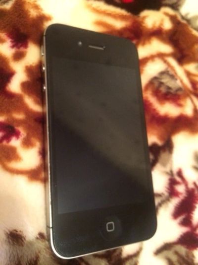 Лот: 5158940. Фото: 1. Iphone 4s 16Gb. Смартфоны