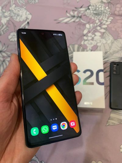 Лот: 18449597. Фото: 1. Samsung galaxy s20fe snapdragon. Смартфоны