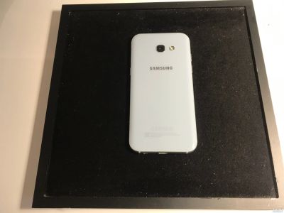 Лот: 18268386. Фото: 1. смартфон Samsung Galaxy A5 (2017... Смартфоны