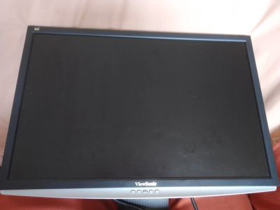 Лот: 25371318. Фото: 1. 22" ЖК монитор Viewsonic VX2240w-2... ЖК-мониторы