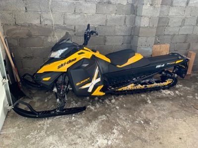 Лот: 15482822. Фото: 1. BRP Summit X 800R e-tec. Снегоходы, квадроциклы