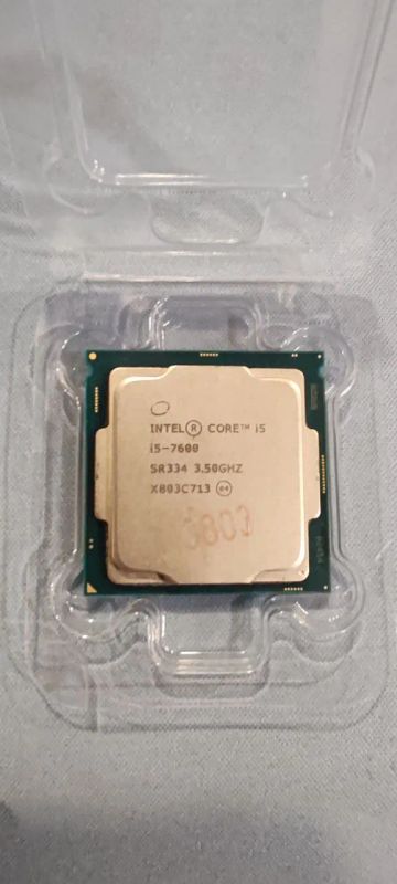 Лот: 21234815. Фото: 1. Процессор Intel Core i5 7600 LGA1151... Процессоры