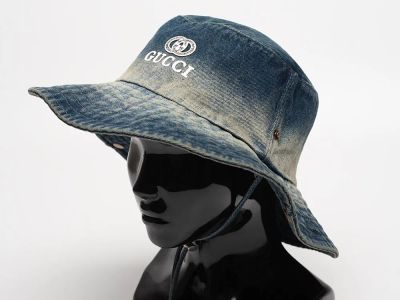Лот: 24974466. Фото: 1. Панама Gucci. Шарфы, платки