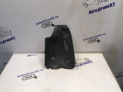 Лот: 21710451. Фото: 1. подкрылок Renault Megane LM. Двигатель и элементы двигателя