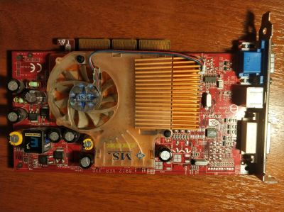 Лот: 16867786. Фото: 1. Nvidia geforce fx5600. Видеокарты