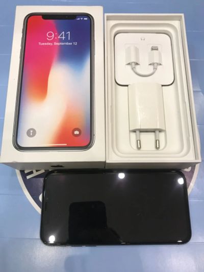 Лот: 15073539. Фото: 1. Iphone x 64. Смартфоны
