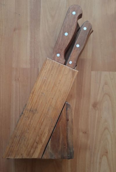 Лот: 25633161. Фото: 1. набор ножей. Столовые приборы, ножи