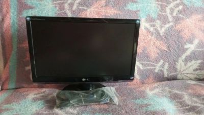 Лот: 23543665. Фото: 1. Монитор LG flatron W2053S-PF. ЖК-мониторы