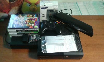 Лот: 10019415. Фото: 1. Приставка xbox 360 4gb+Kinect... Игровые приставки, консоли