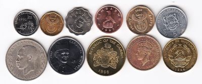 Лот: 11896564. Фото: 1. 11 монет Африки _3. Африка