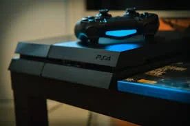 Лот: 11816154. Фото: 1. ps4 + 2 dualshok + провода+ disk... Игровые приставки, консоли