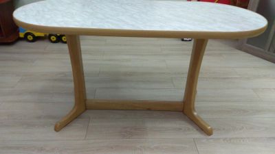 Лот: 11041757. Фото: 1. Продается кухонный стол. Столы, стулья, обеденные группы