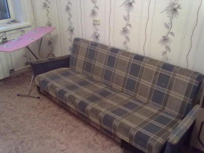 Лот: 3597146. Фото: 1. Диван 1000р. Кресла, пуфы