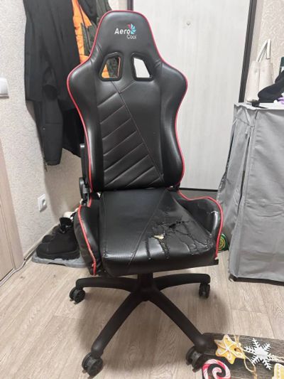 Лот: 24826552. Фото: 1. Игровое кресло AeroCool. Стулья и кресла офисные