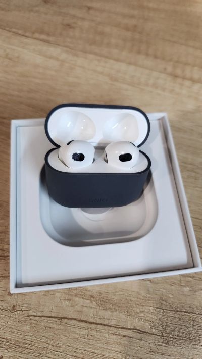 Лот: 19929135. Фото: 1. Наушники AirPods (3е поколение... Наушники, гарнитуры