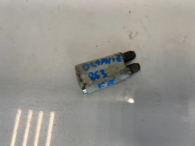 Лот: 21707192. Фото: 1. Направляющая суппорта Skoda Octavia... Двигатель и элементы двигателя