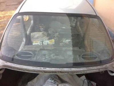Лот: 21718924. Фото: 1. стекло Kia Spectra SD. Кузов