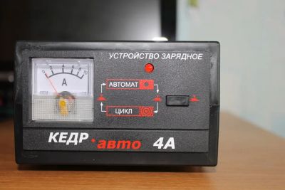 Лот: 19934048. Фото: 1. Зарядное устройство Кедр авто... Пуско-зарядные устройства