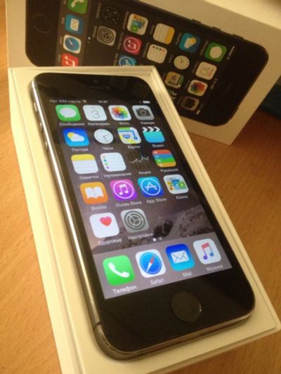 Лот: 6049334. Фото: 1. Apple iPhone 5S 16GB Space Gray... Смартфоны