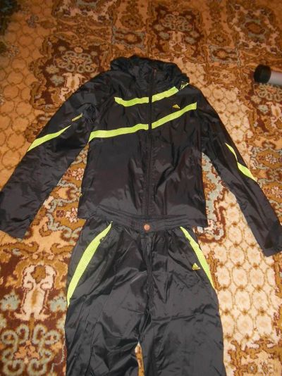 Лот: 3469163. Фото: 1. Спортивный костюм Adidas 42р. Костюмы