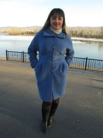 Лот: 4614012. Фото: 1. Пальто. Верхняя одежда