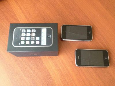 Лот: 2983080. Фото: 1. iPhone 3G (Две штуки). Смартфоны