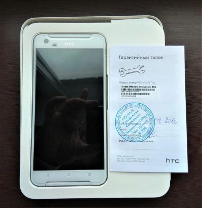 Лот: 10237328. Фото: 1. Сматрфон htc one x9 с защитным... Смартфоны