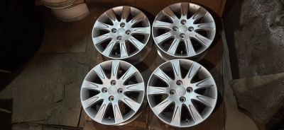 Лот: 17712128. Фото: 1. Диски Honda 6*15 4*100 et53 d56... Диски