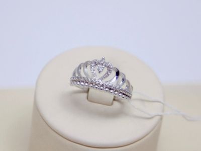 Лот: 14755716. Фото: 1. СЕРЕБРЯНОЕ КОЛЬЦО С ФИАНИТАМИ... Кольца, перстни
