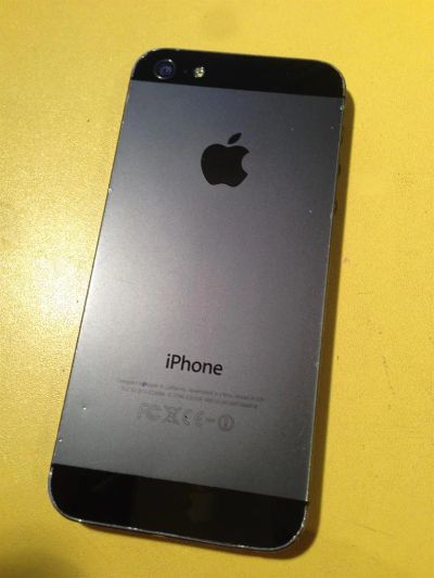 Лот: 3543480. Фото: 1. Iphone 5 64gb черный. Смартфоны