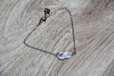 Лот: 8620959. Фото: 1. Браслет с кристаллами Swarovski. Браслеты