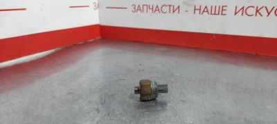 Лот: 17199703. Фото: 1. Датчик детонации Toyota Vista... Электрооборудование