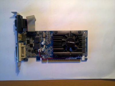 Лот: 13442961. Фото: 1. Видеокарта Gigabyte GeForce 210... Видеокарты