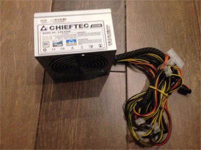 Лот: 10619019. Фото: 1. Блок питания Chieftec A-85 CTB-650S... Корпуса, блоки питания