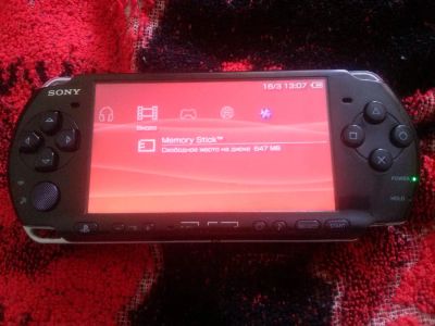 Лот: 3844782. Фото: 1. psp 3000 wifi. Игровые приставки, консоли