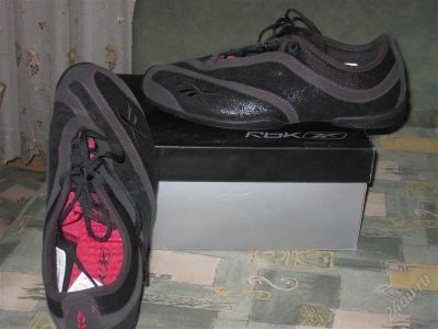 Лот: 940443. Фото: 1. Reebok кросовки. Кеды, кроссовки, слипоны