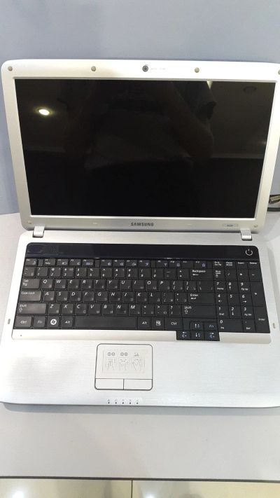 Лот: 12204196. Фото: 1. Ноутбук samsung R530 core-i3 nvidia... Ноутбуки