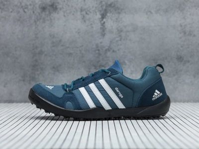 Лот: 13514312. Фото: 1. Кроссовки Adidas Daroga (5956... Кеды, кроссовки, слипоны