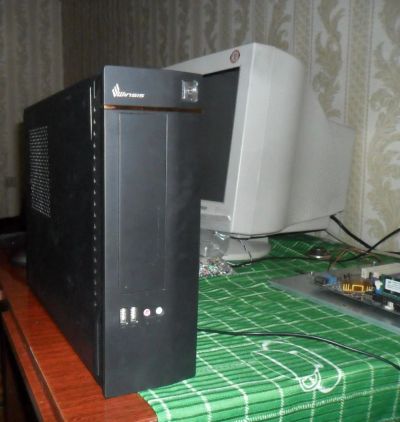 Лот: 4934853. Фото: 1. Новый корпус Mini-ITX с блоком... Корпуса, блоки питания