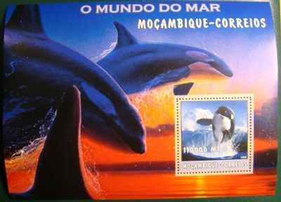 Лот: 10443808. Фото: 1. Мозамбик 2002 MNH бл 3. Марки