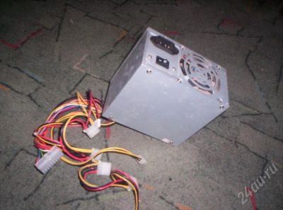 Лот: 170088. Фото: 1. Блок питания LINKWORLD LPQ6-300W. Корпуса, блоки питания
