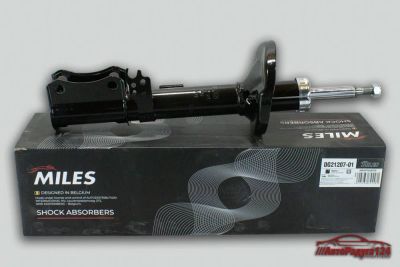 Лот: 25594070. Фото: 1. Амортизатор Toyota Carina E ST19... Ходовая, подвеска, рулевое управление