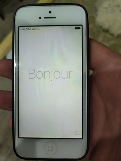 Лот: 17848779. Фото: 1. Два iPhone 5 16gb. Смартфоны