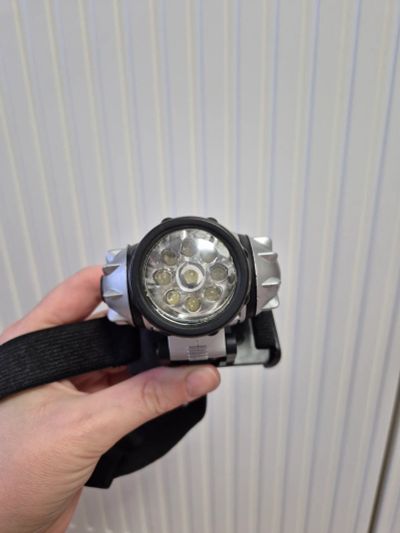 Лот: 25884957. Фото: 1. Рабочий фонарик налобный. Фонарики