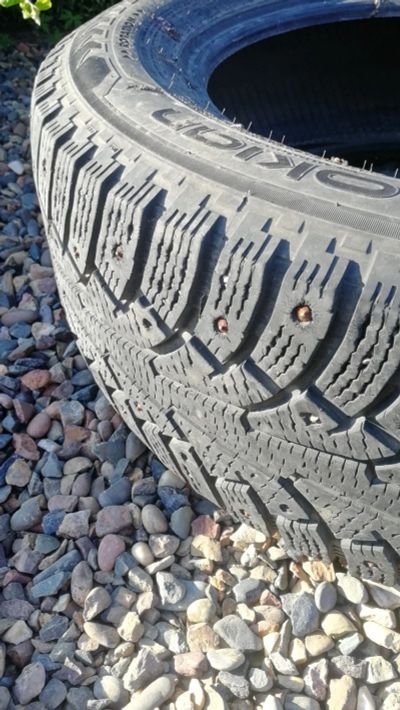Лот: 18000626. Фото: 1. Nokian hakkapelita 225/60/17. Шины