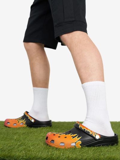 Лот: 25368796. Фото: 1. Сабо мужские Crocs Classic Flames... Шлепанцы, сланцы