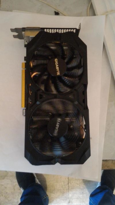 Лот: 9922258. Фото: 1. Видеокарта AMD Radeon R9 380X. Видеокарты